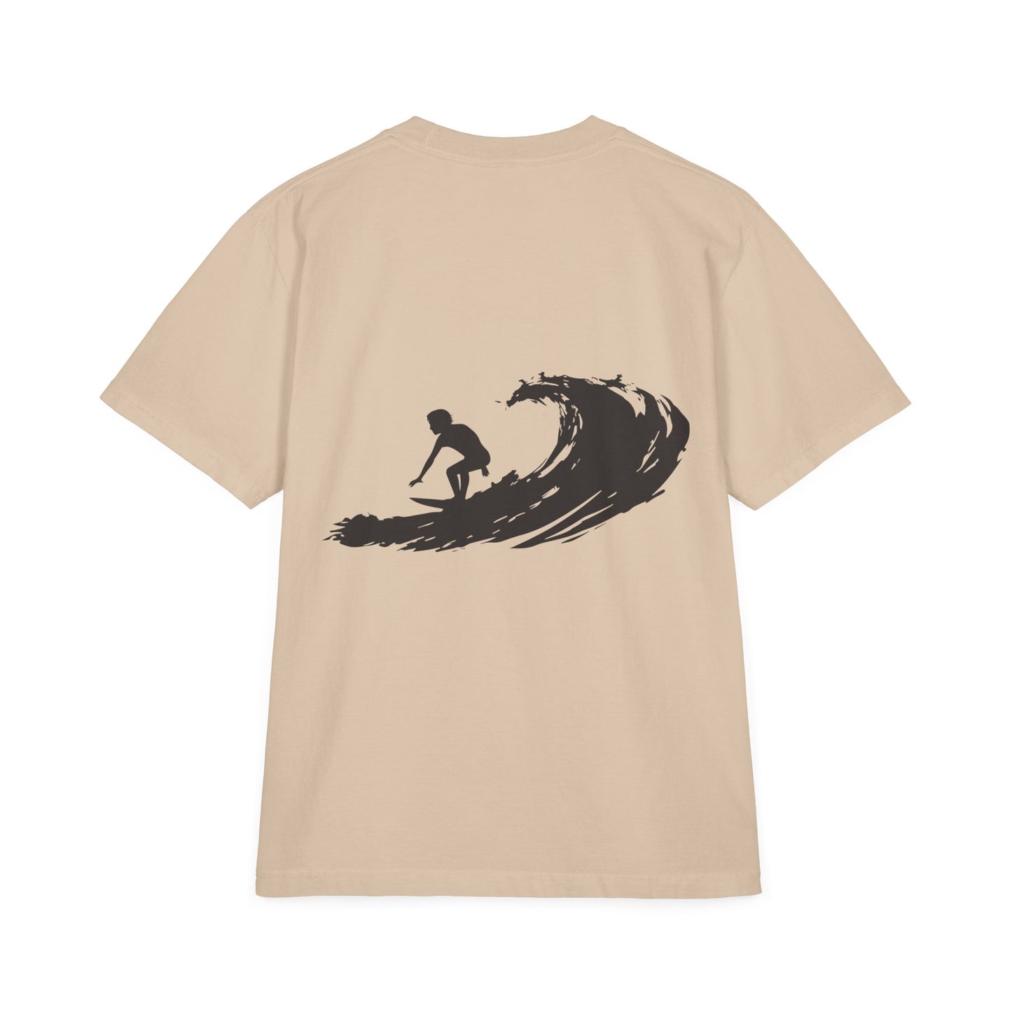 T-Shirt Surfing Wave Unisex by Mariu del Campo.