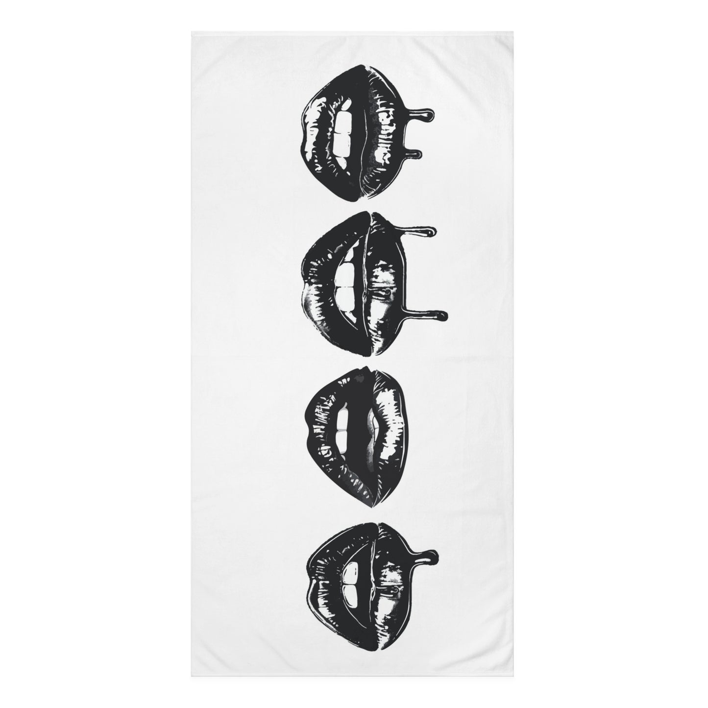 Towel Mink-Cotton lips by Mariu del Campo.