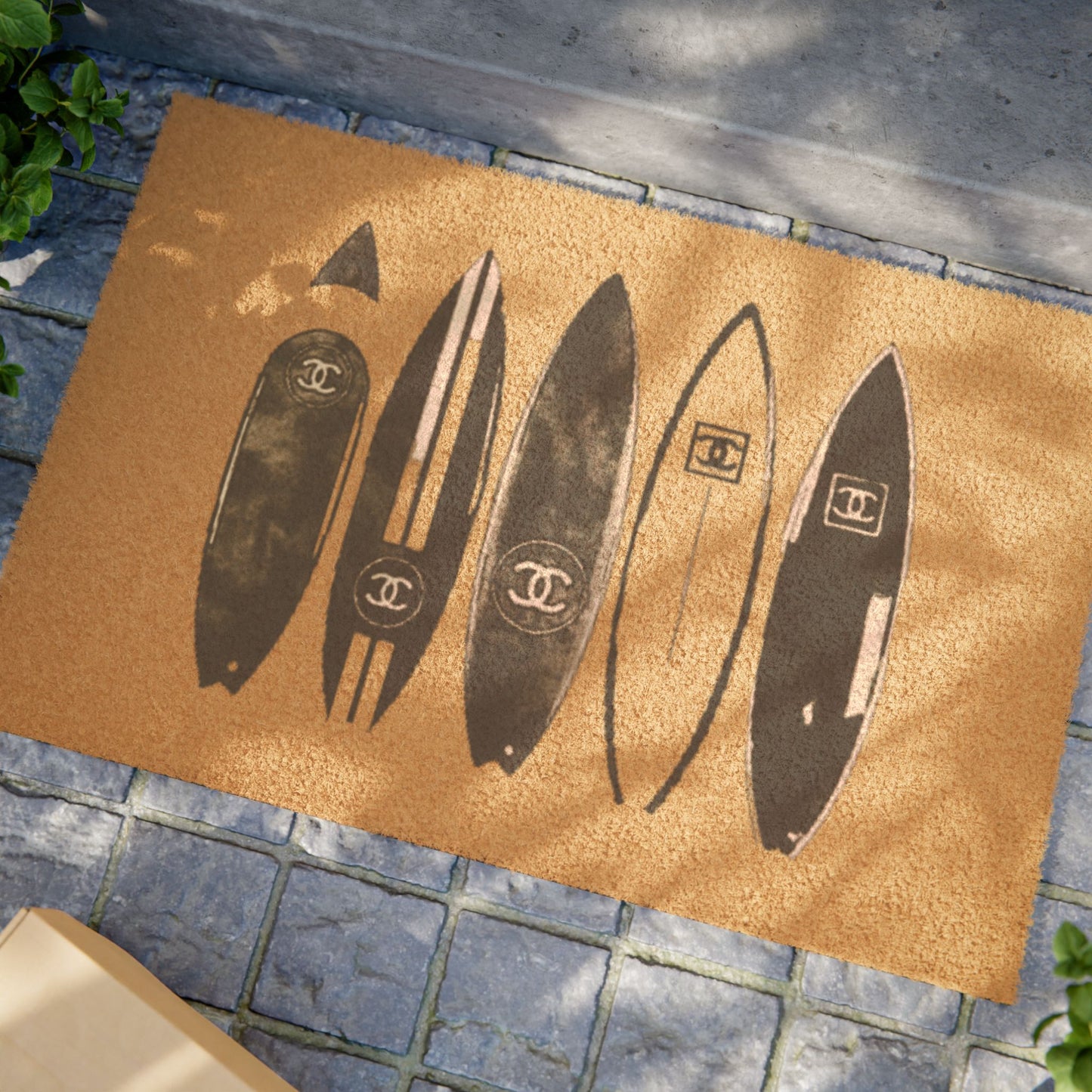 Doormat surf by Mariu del Campo.