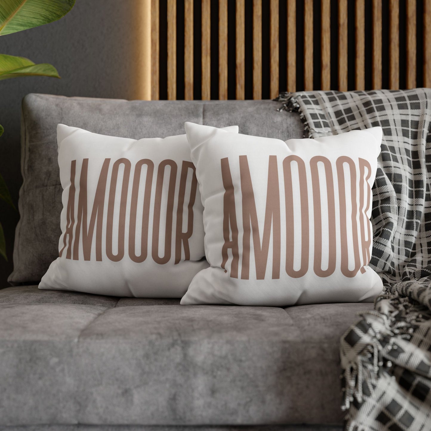 Pillow Modern Square Throw AMOOOR by Mariu del Campo.