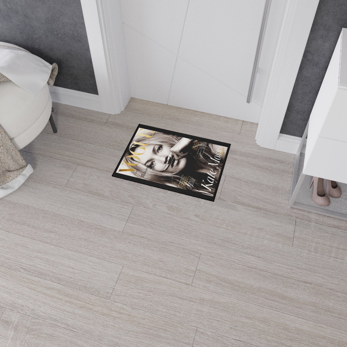 Floor Mat Kate Moss by Mariu del Campo.