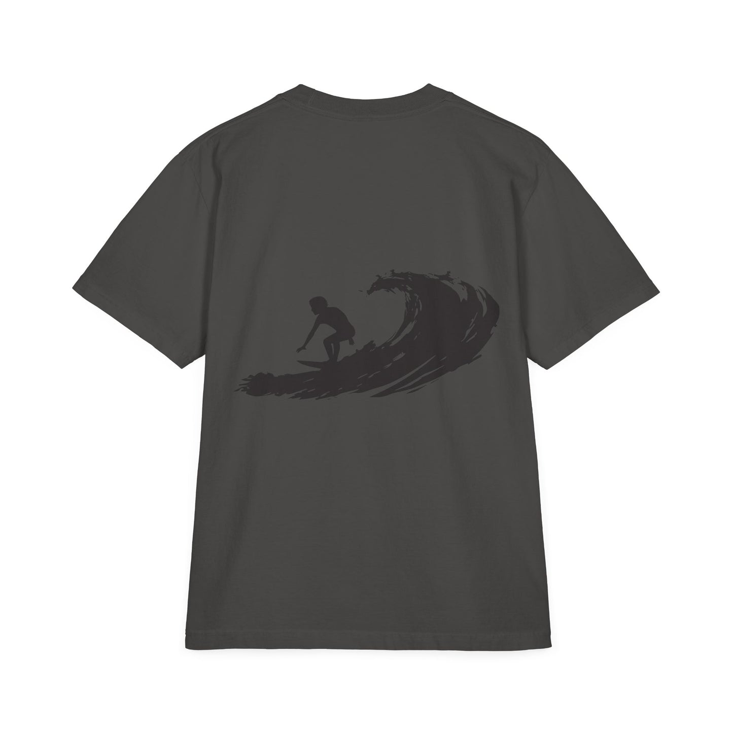 T-Shirt Surfing Wave Unisex by Mariu del Campo.