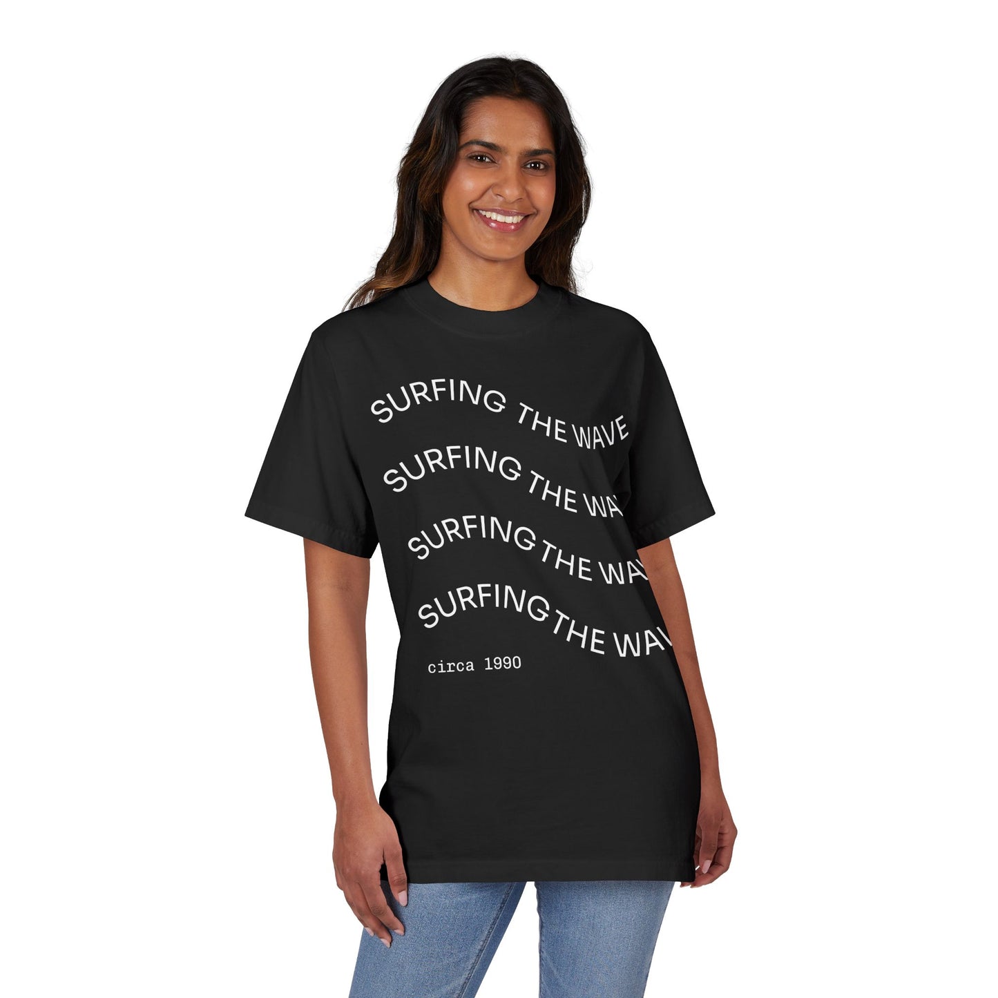 T-Shirt Surfing Wave Unisex by Mariu del Campo.