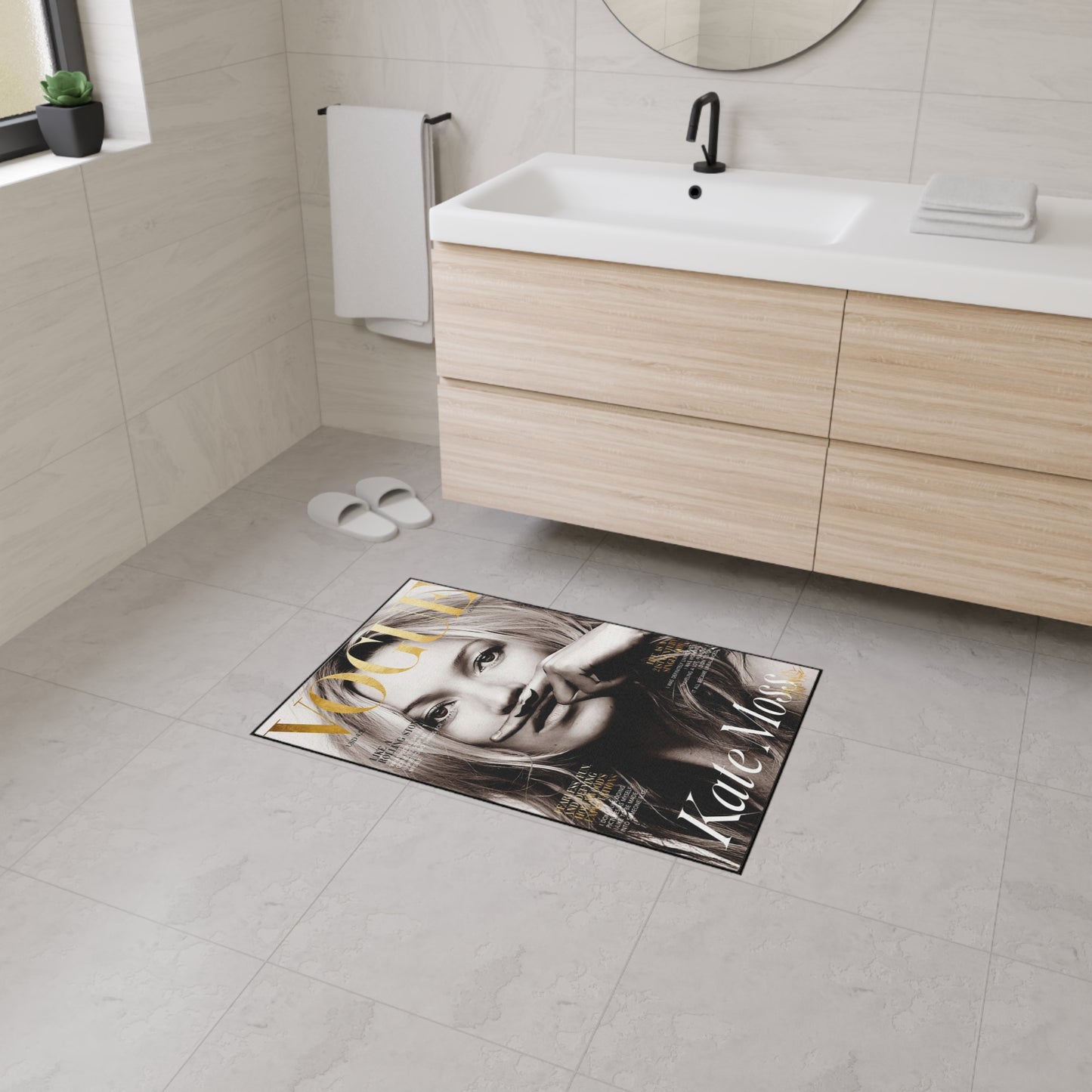 Floor Mat Kate Moss by Mariu del Campo.