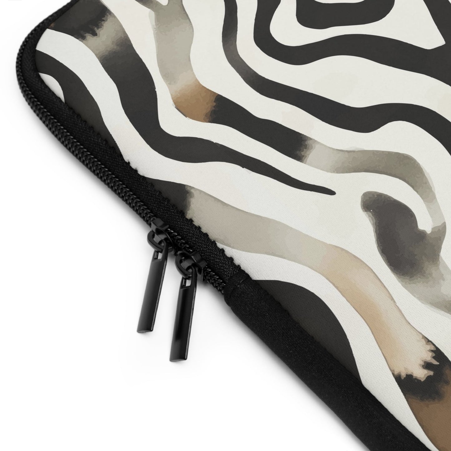Laptop Sleeve Neoprene African Wild by Mariu del Campo. - Mariu del Campo