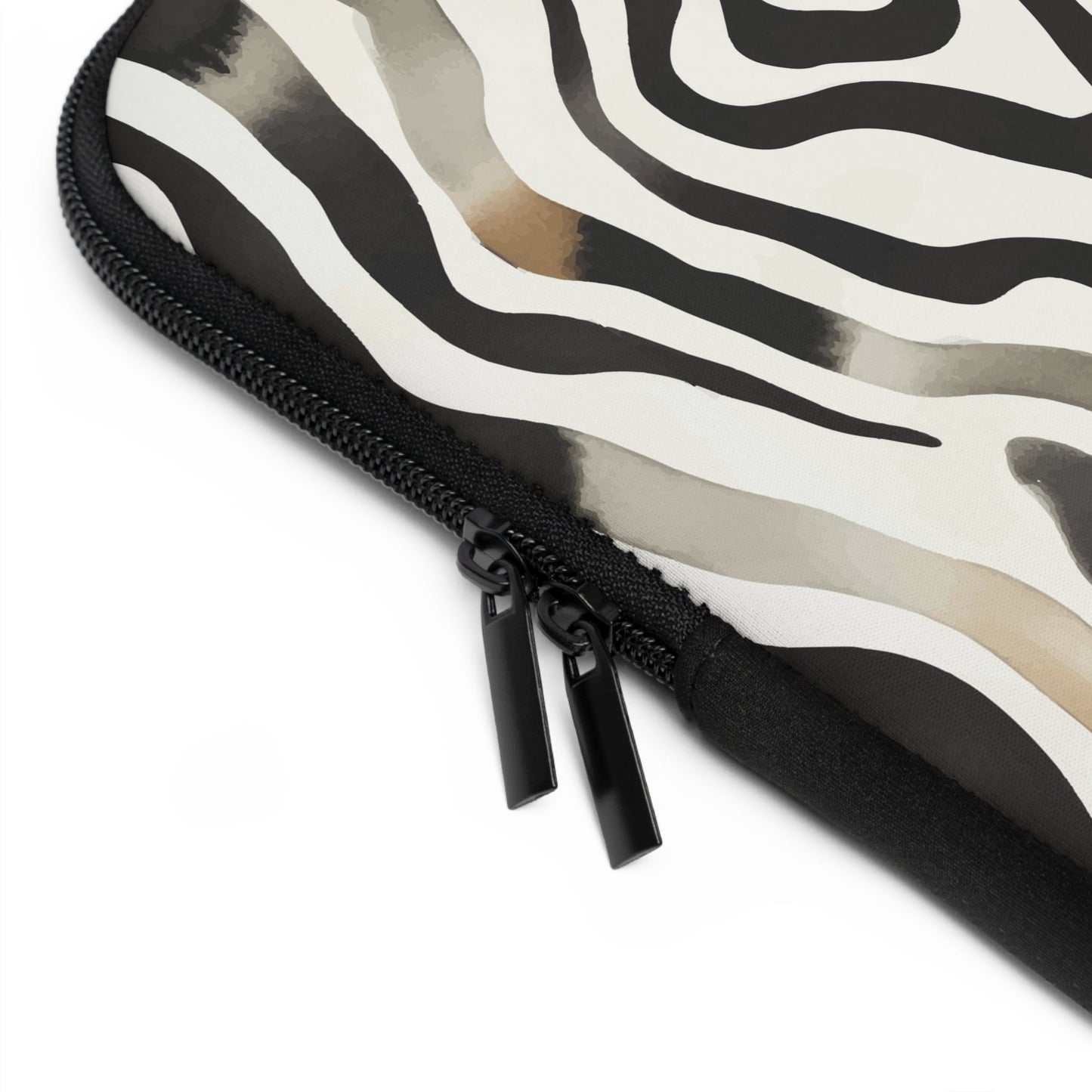 Laptop Sleeve Neoprene African Wild by Mariu del Campo. - Mariu del Campo