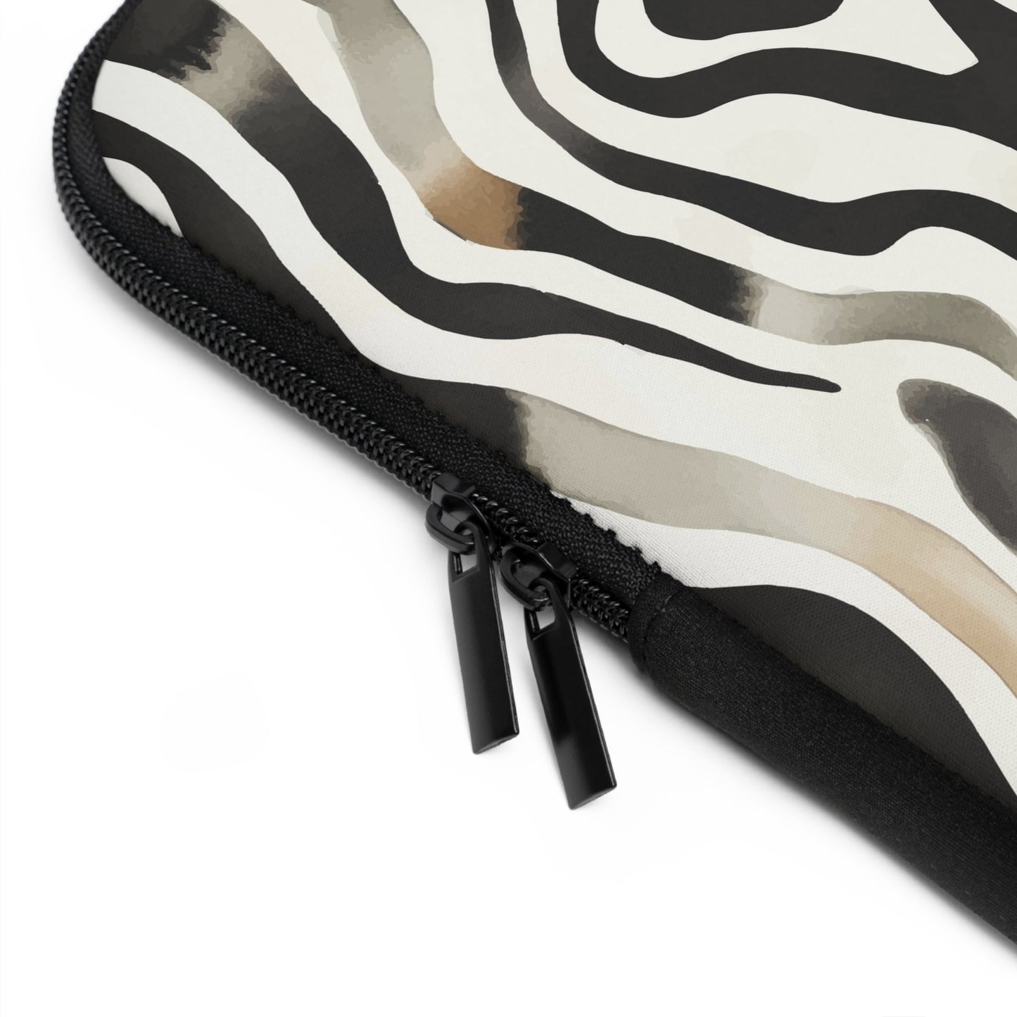 Laptop Sleeve Neoprene African Wild by Mariu del Campo. - Mariu del Campo