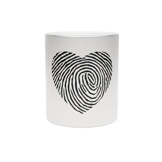 Mug Metallic Silver Gold Fingerprint Heart by Mariu del Campo — silver version detail