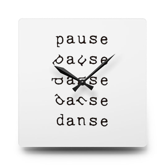 Wall Clock Acrylic pause danse by Mariu del Campo. - Mariu del Campo