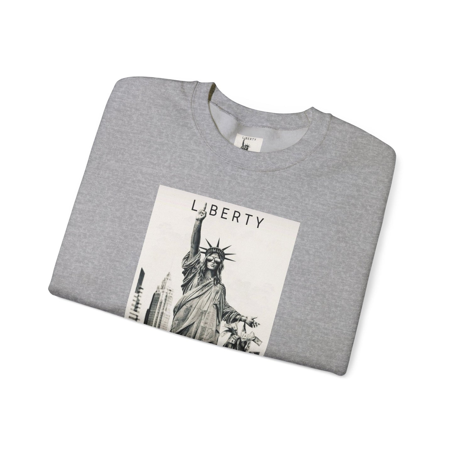 Sweatshirt Statue of Liberty Unisex by Mariu del Campo.