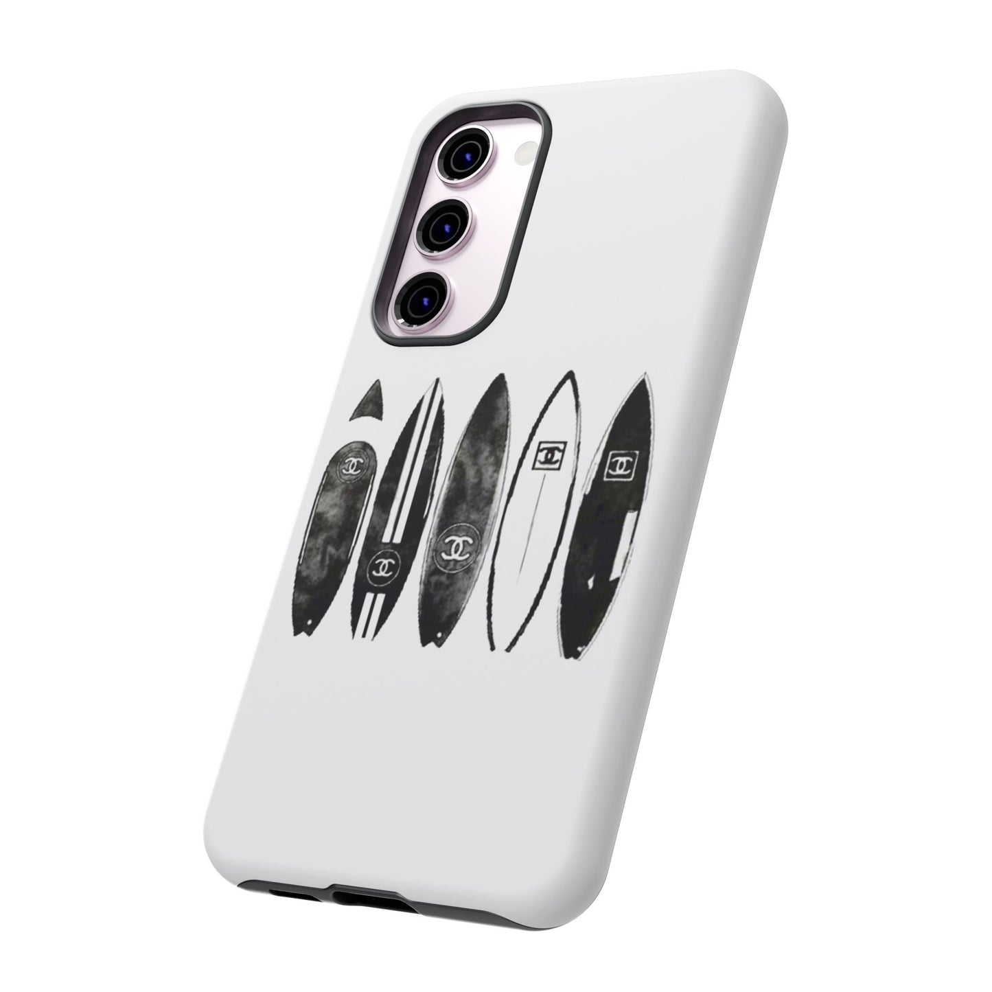 Cases Tough surf by Mariu del Campo.
