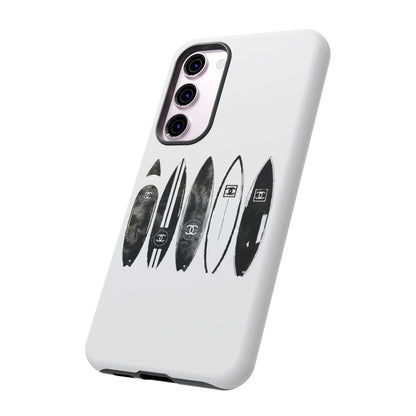 Cases Tough surf by Mariu del Campo.