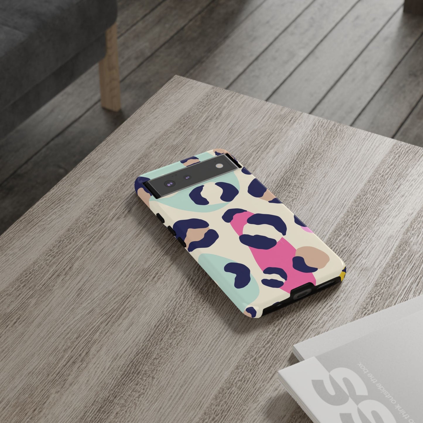 Cases Tough leopard by Mariu del Campo.