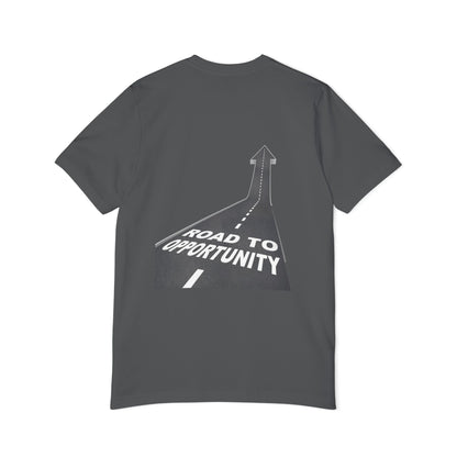 T-Shirt Unisex Road to Opportunity — Mariu del Campo