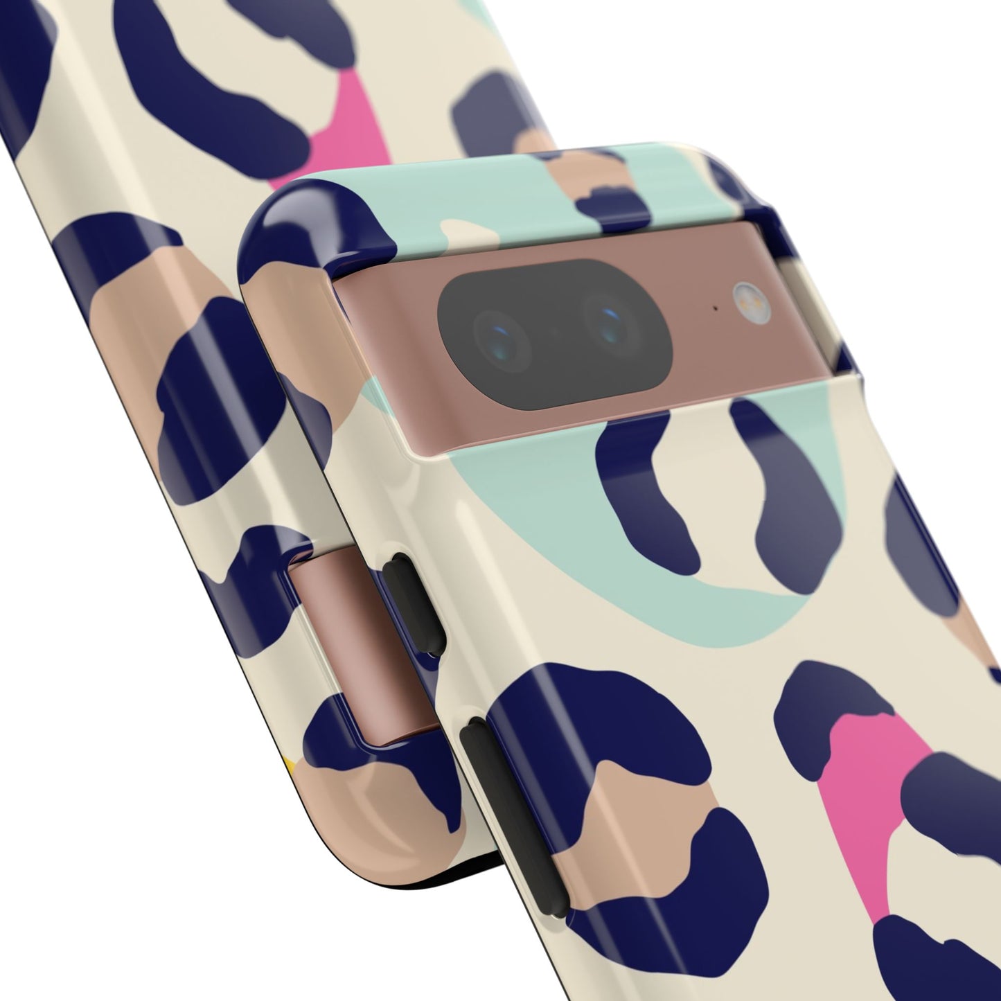 Cases Tough leopard by Mariu del Campo.