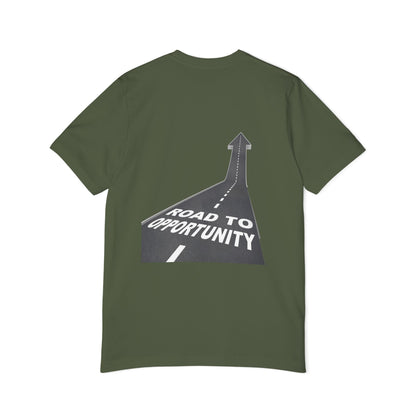 T-Shirt Unisex Road to Opportunity — Mariu del Campo