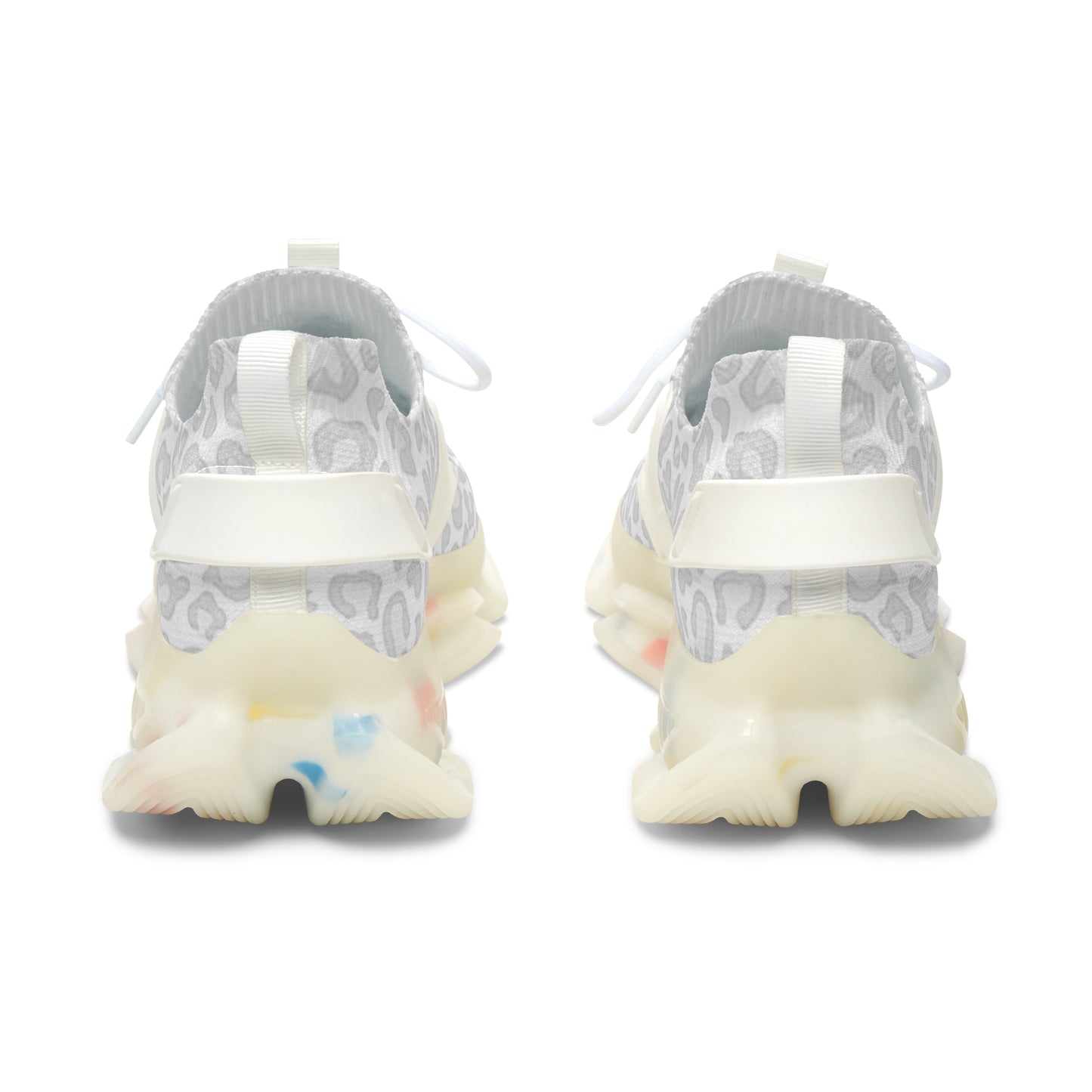 Sneakers Women's Mesh White by Mariu del Campo.