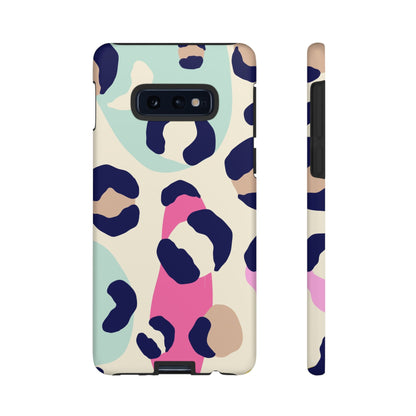 Cases Tough leopard by Mariu del Campo.