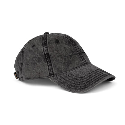 Hat Vintage Cap (Embroidery) by Mariu del Campo.