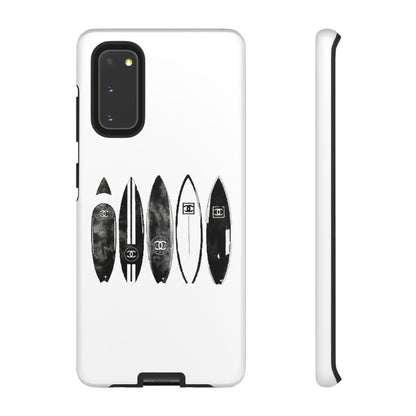 Cases Tough surf by Mariu del Campo.