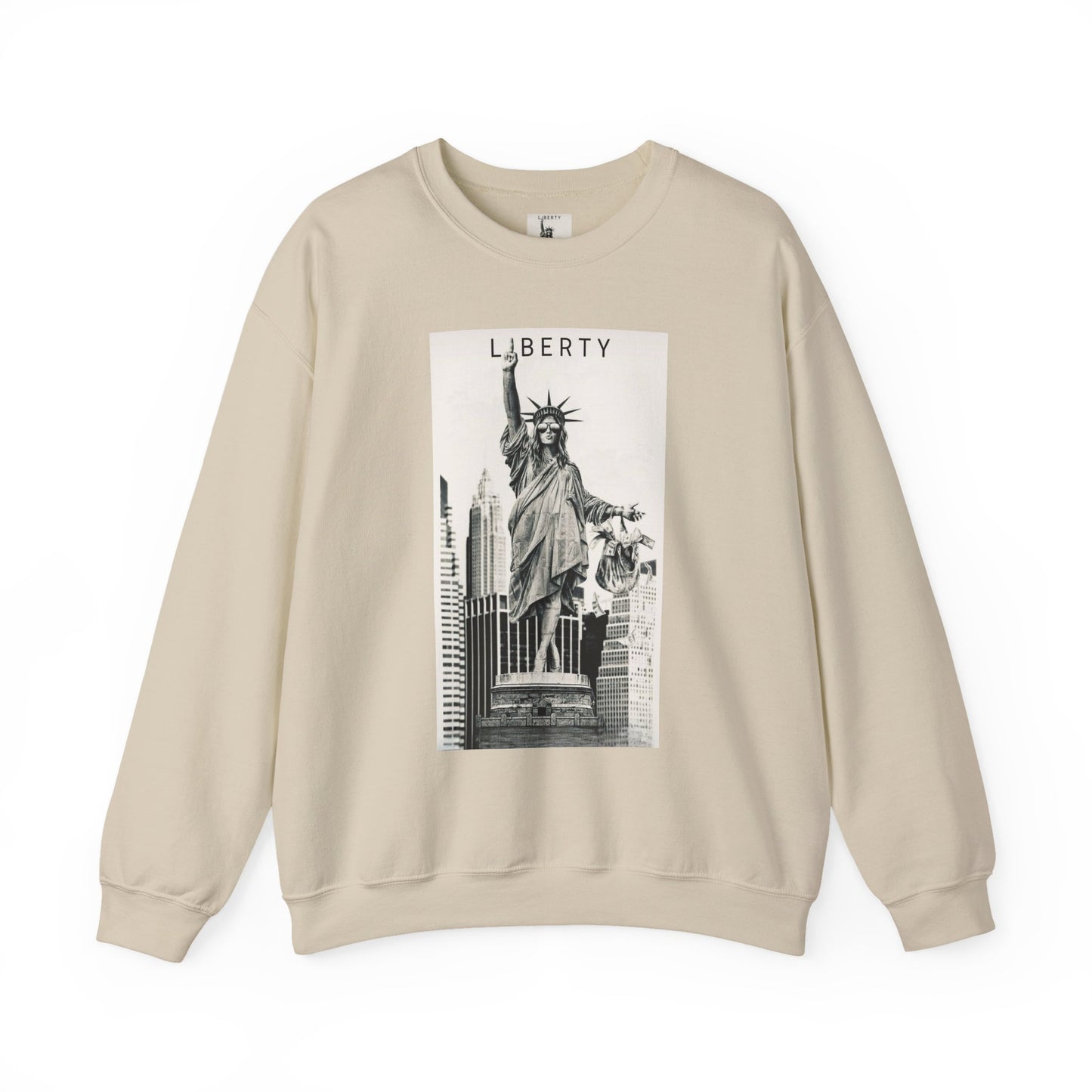 Sweatshirt Statue of Liberty Unisex by Mariu del Campo.