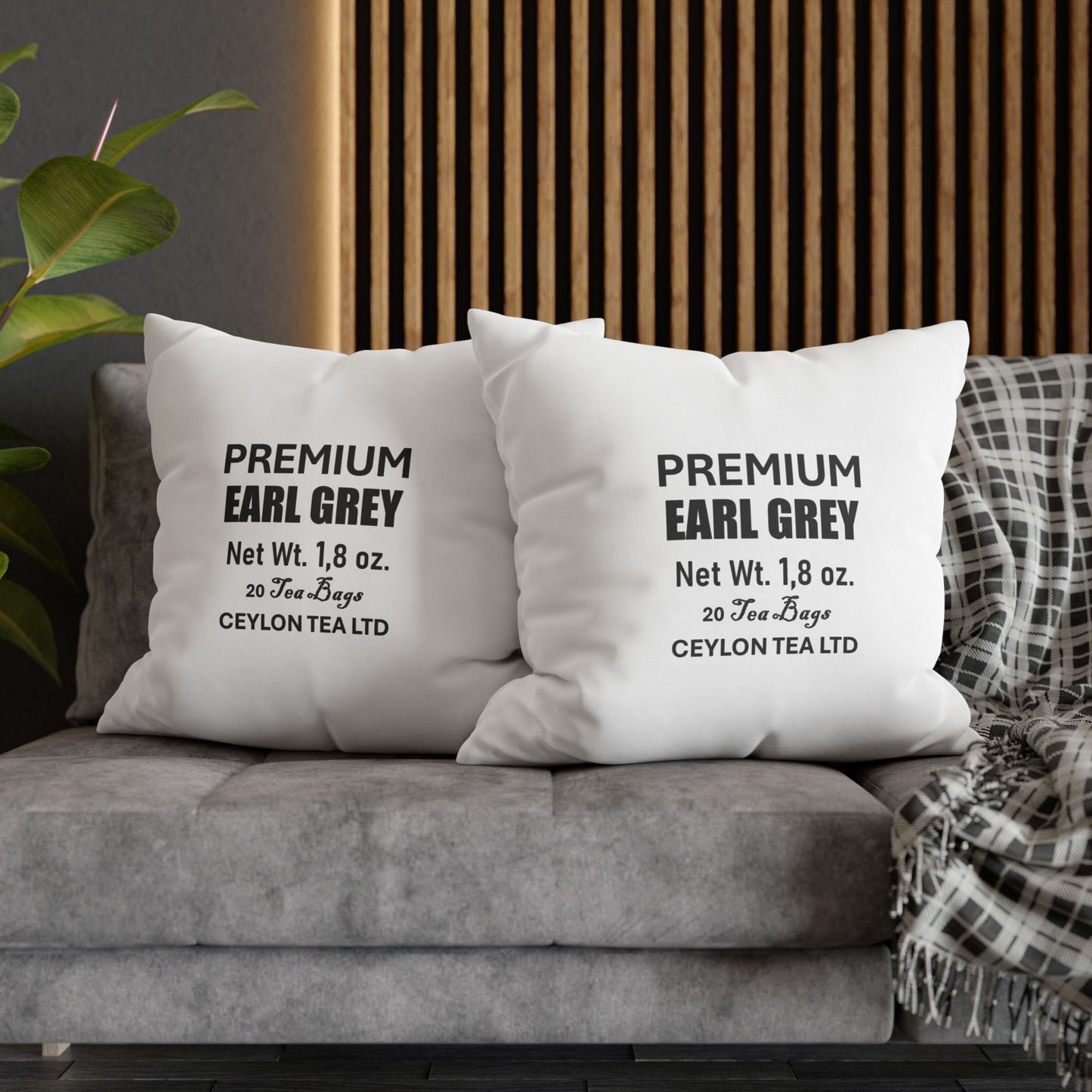 Pillowcase Square Poly Canvas premium by Mariu del Campo.