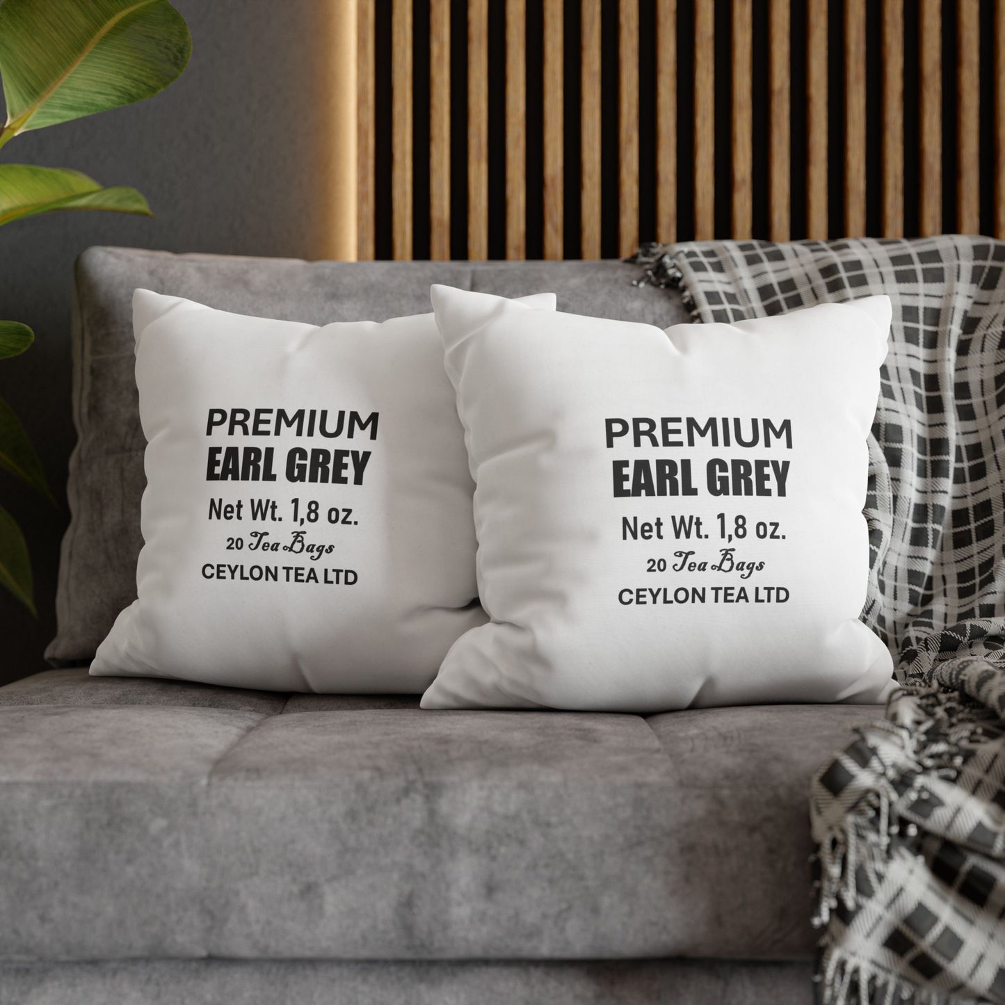 Pillowcase Square Poly Canvas premium by Mariu del Campo.