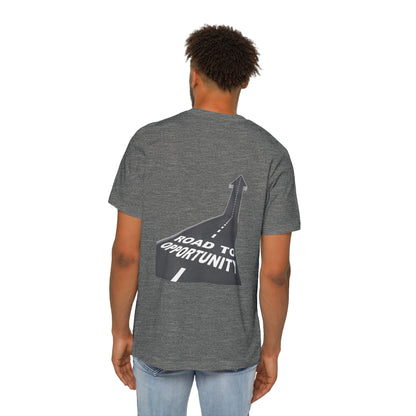 T-Shirt Unisex Road to Opportunity — Mariu del Campo