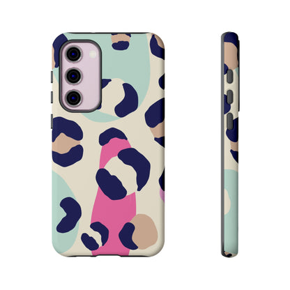 Cases Tough leopard by Mariu del Campo.