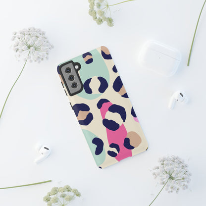 Cases Tough leopard by Mariu del Campo.