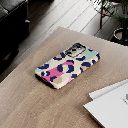Cases Tough leopard by Mariu del Campo.