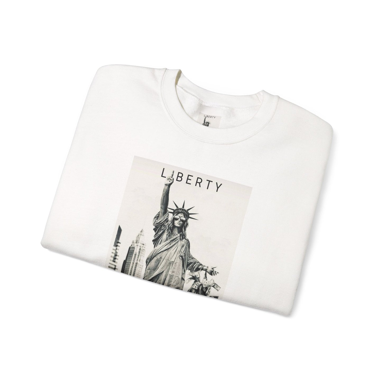 Sweatshirt Statue of Liberty Unisex by Mariu del Campo.