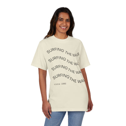 T-Shirt Surfing Wave Unisex by Mariu del Campo.