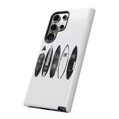 Cases Tough surf by Mariu del Campo.