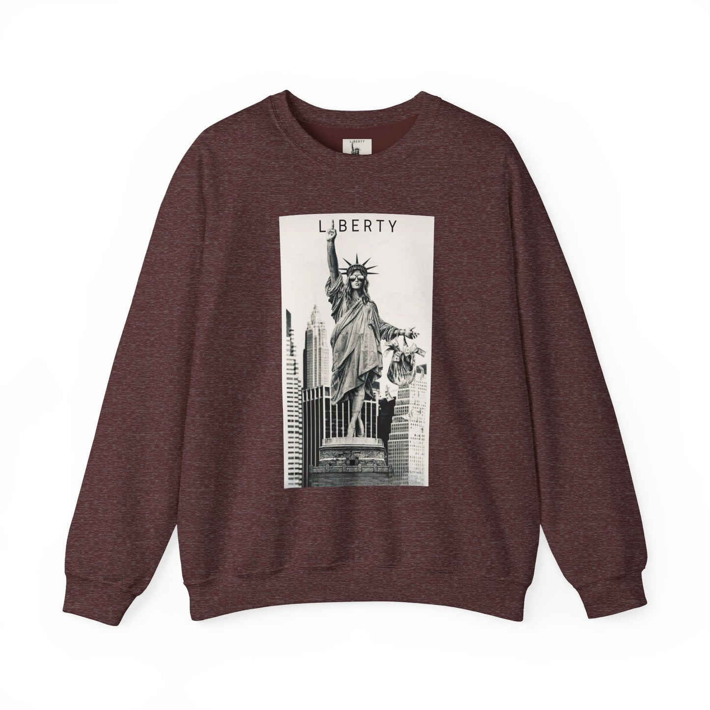 Sweatshirt Statue of Liberty Unisex by Mariu del Campo.