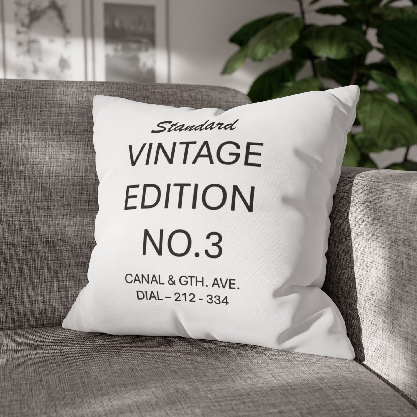 Pillowcase Square Poly Canvas standard by Mariu del Campo.