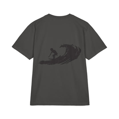 T-Shirt Surfing Wave Unisex by Mariu del Campo.