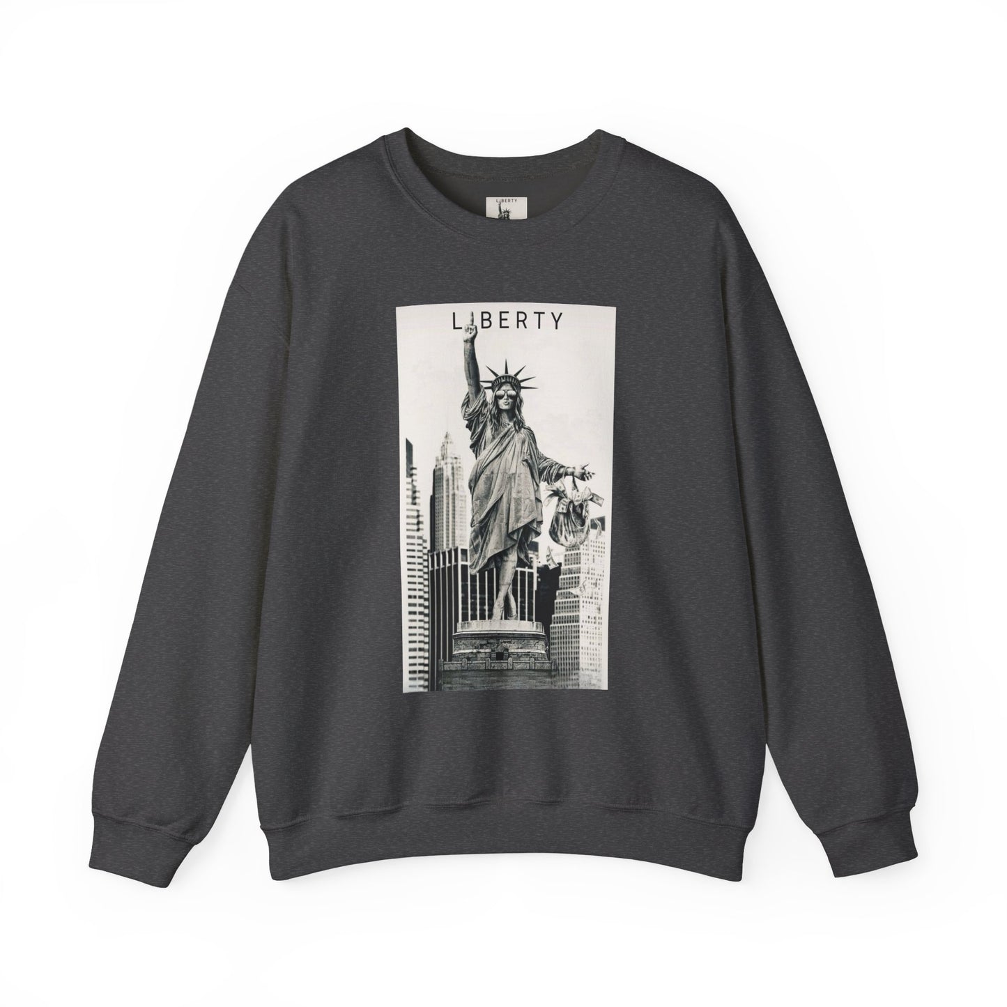 Sweatshirt Statue of Liberty Unisex by Mariu del Campo.
