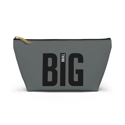 Accessory Pouch T-Bottom Think Big by Mariu del Campo — zipper detail and artwork print
