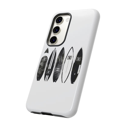 Cases Tough surf by Mariu del Campo.