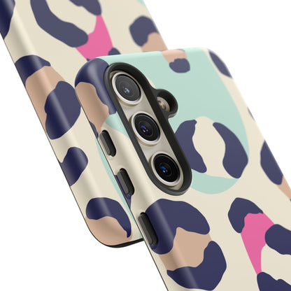 Cases Tough leopard by Mariu del Campo.