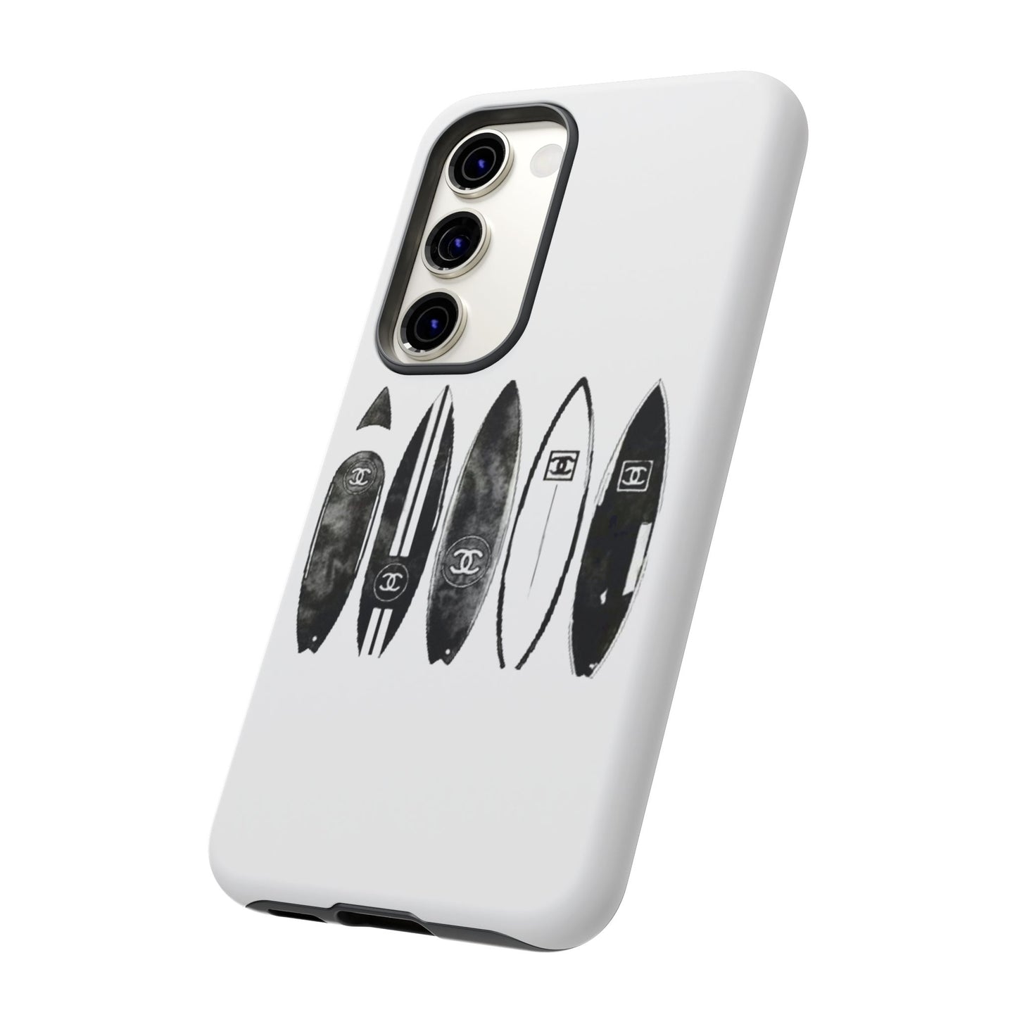 Cases Tough surf by Mariu del Campo.