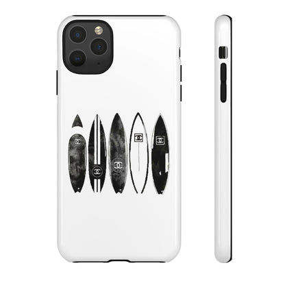 Cases Tough surf by Mariu del Campo.
