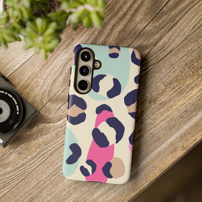 Cases Tough leopard by Mariu del Campo.