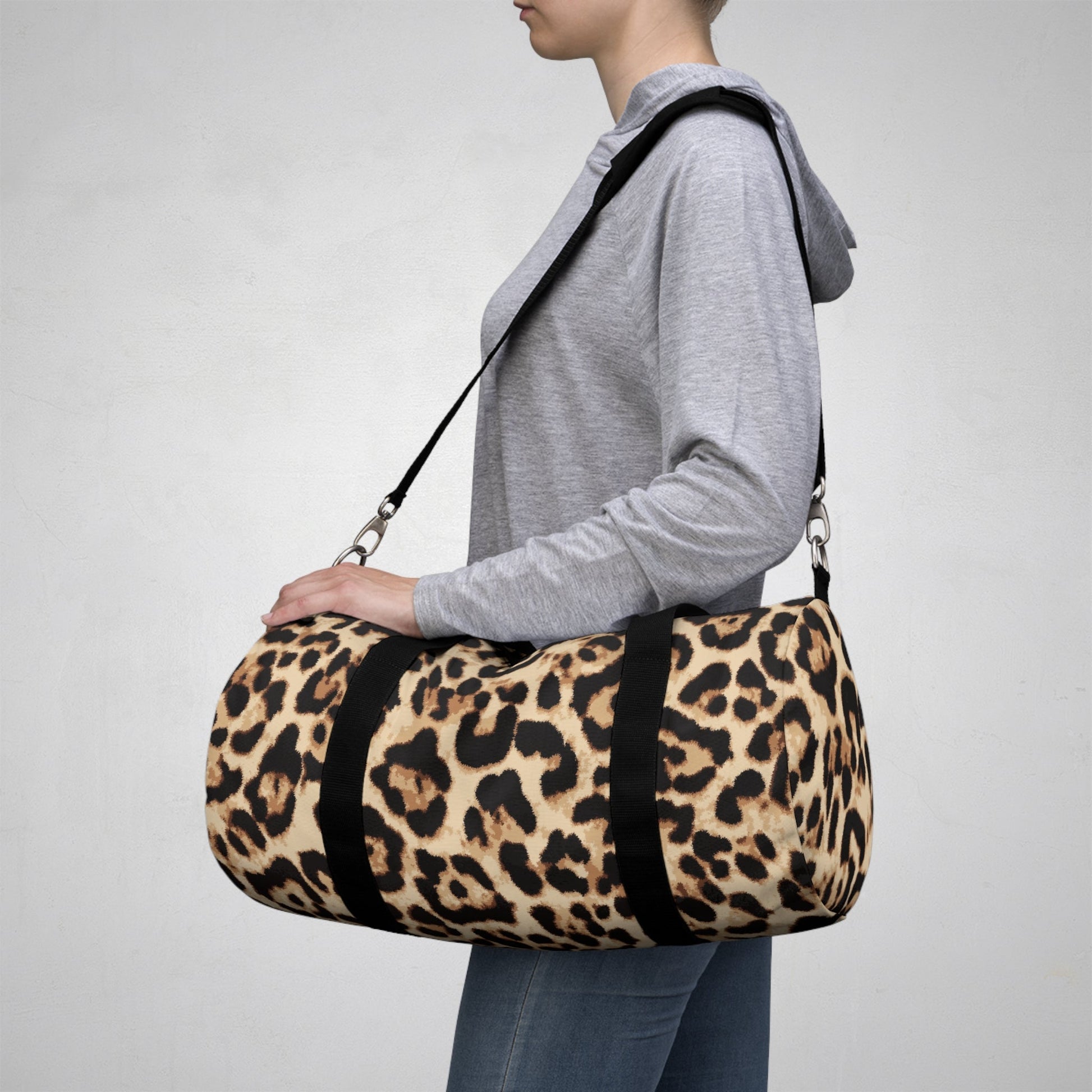 Bag Duffel Leopard by Mariu del Campo. - Mariu del Campo
