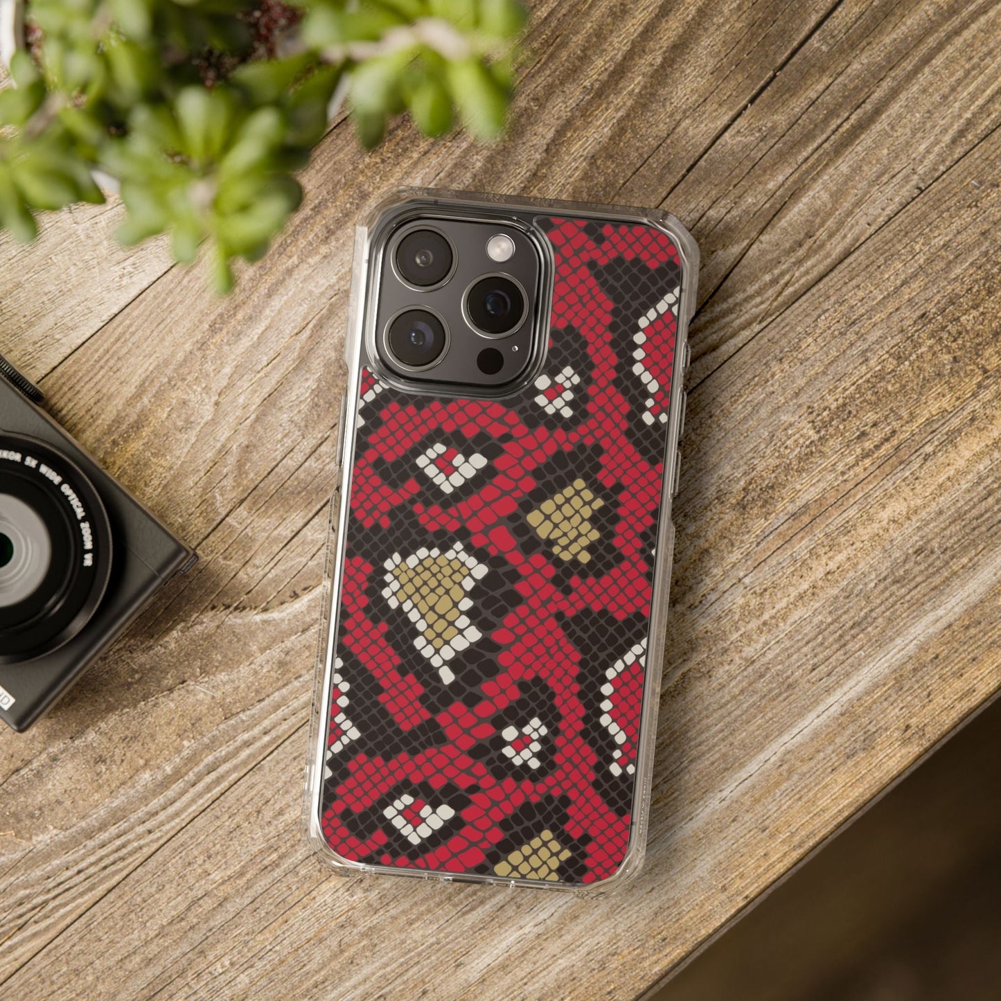 Cases Magnetic Clear Impact reptile by Mariu del Campo. - Mariu del Campo